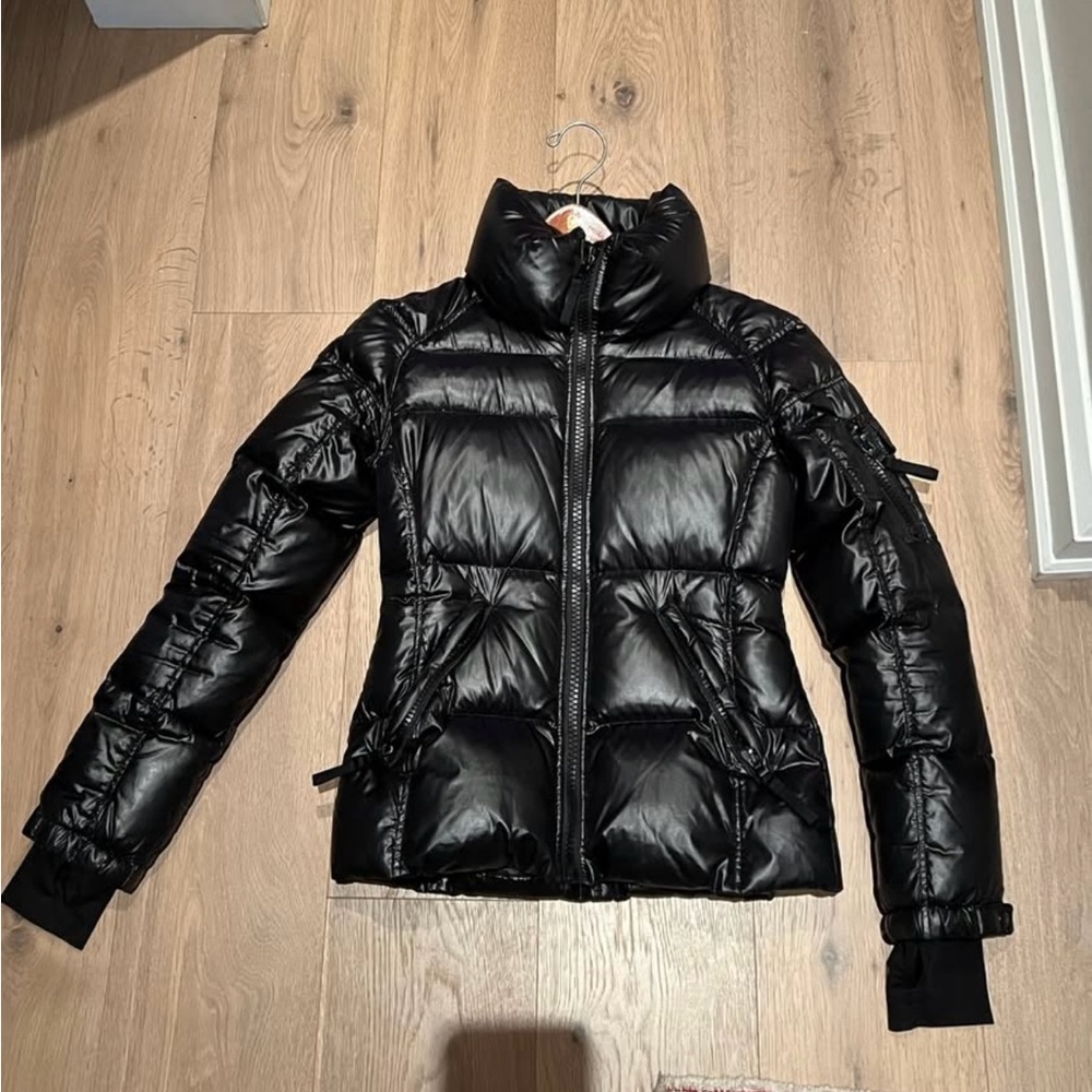 SAM. Shiny Black Puffer Jacket